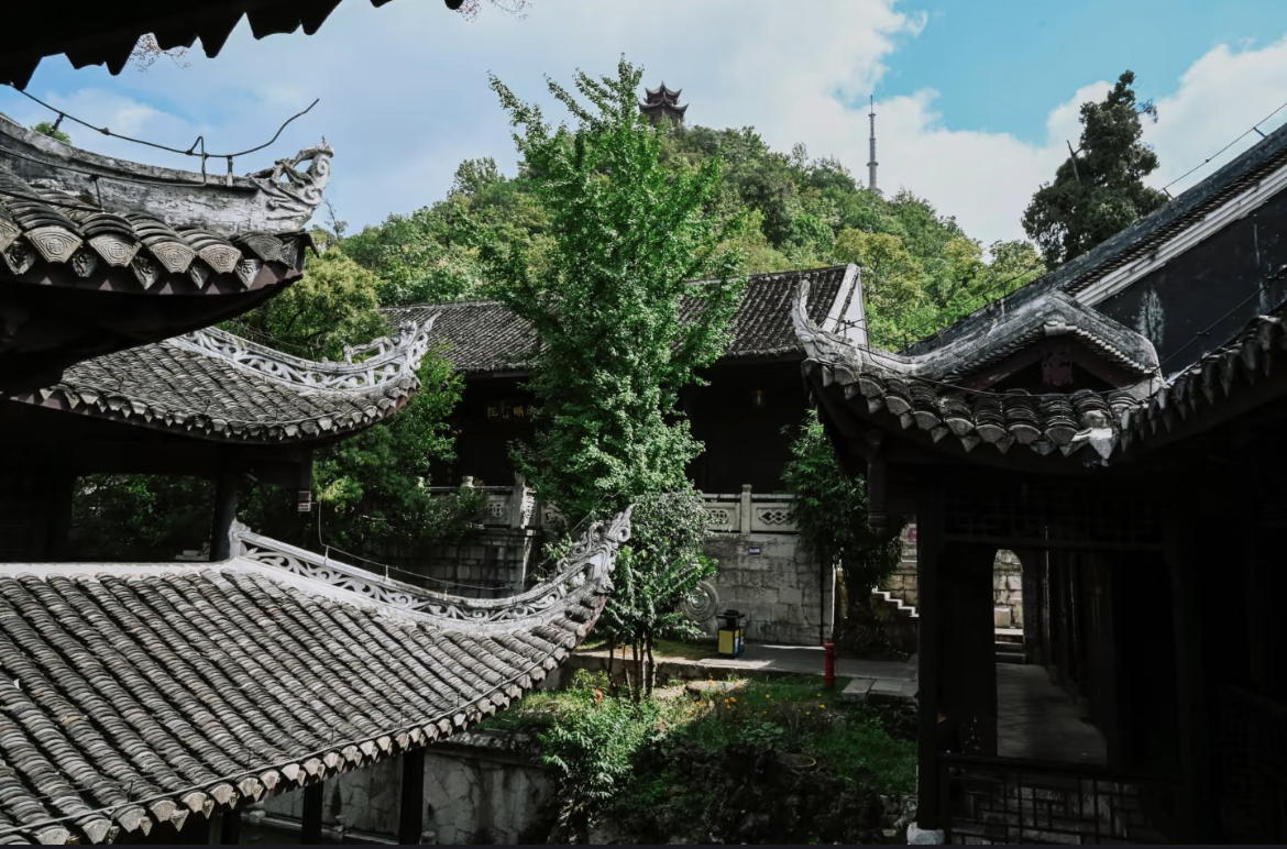 阳明祠